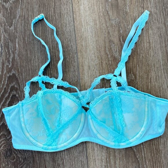 Lace Underwire Bra With Strappy Detailing & Adjustable Straps In Aqua Blue - Picture 1 of 5